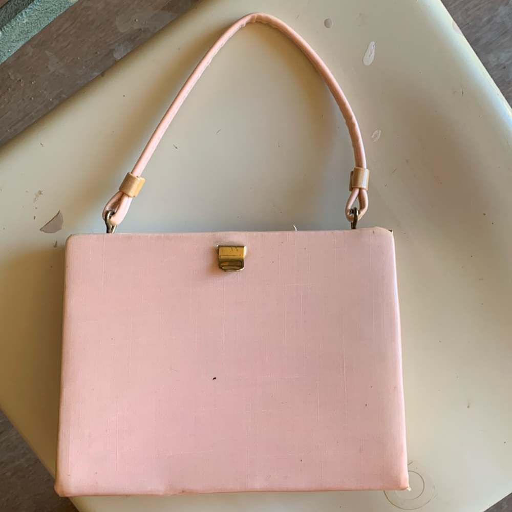 Vintage baby pink bag!